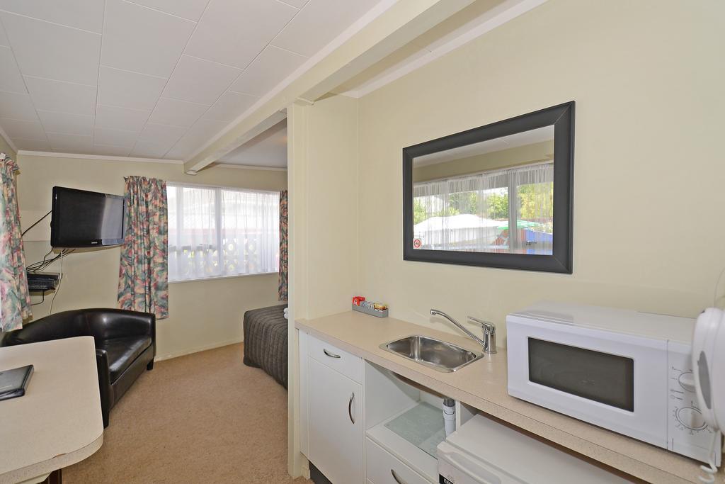 Trentham Motel Upper Hutt Dış mekan fotoğraf