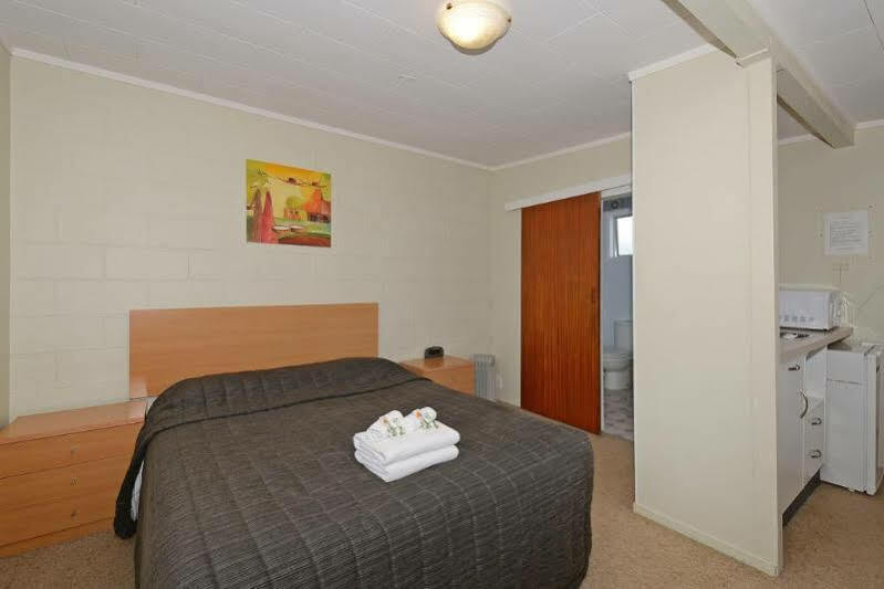 Trentham Motel Upper Hutt Dış mekan fotoğraf